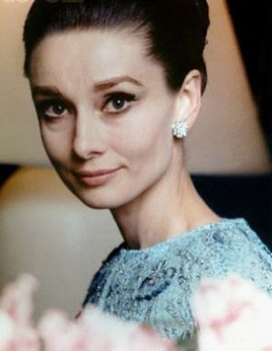 Audrey Hepburn style - Audrey Hepburn circa 1967.JPG